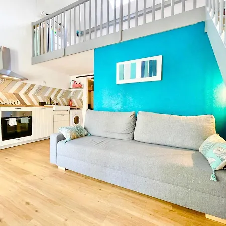 Maison A Pied Avec Piscine - Terrasse Privee 펜션